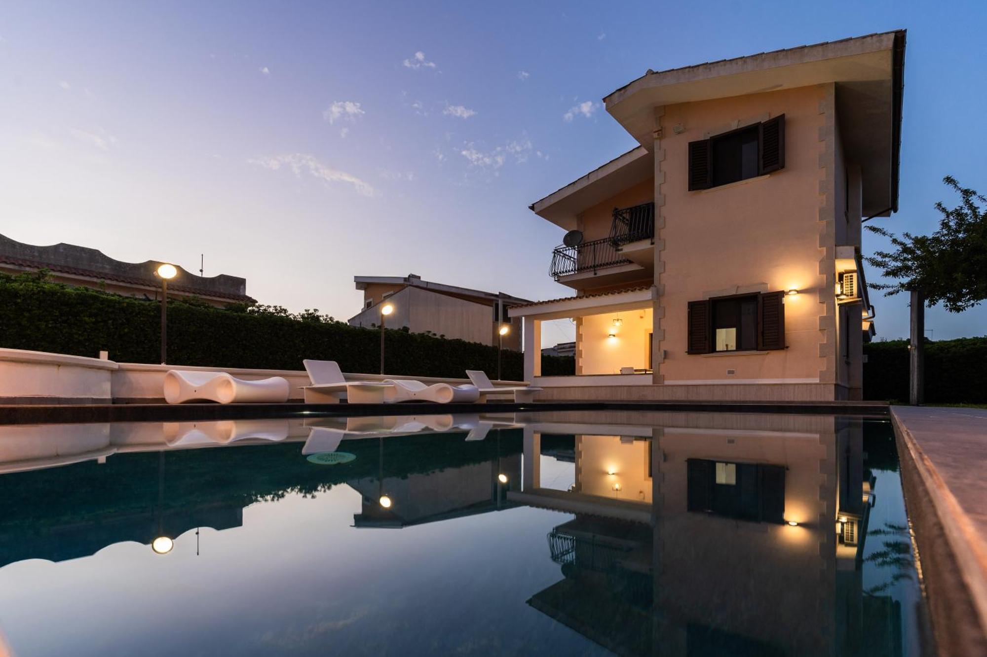 Deep Blue Sea Villa Arenella  Exterior photo